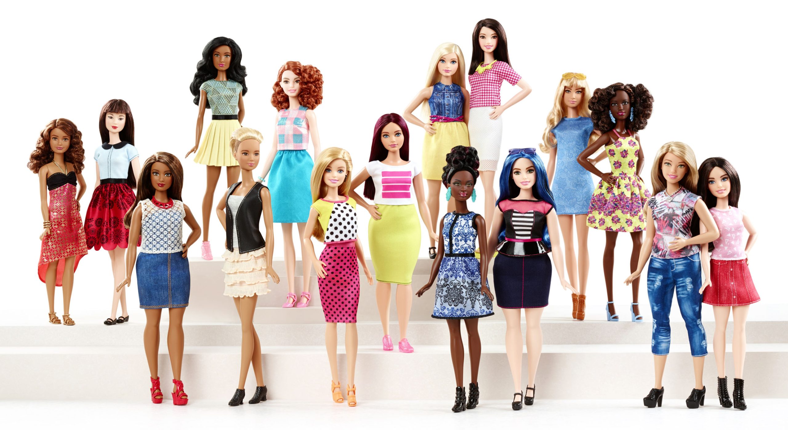 Des poupées Barbie réalistes - Maximag.fr