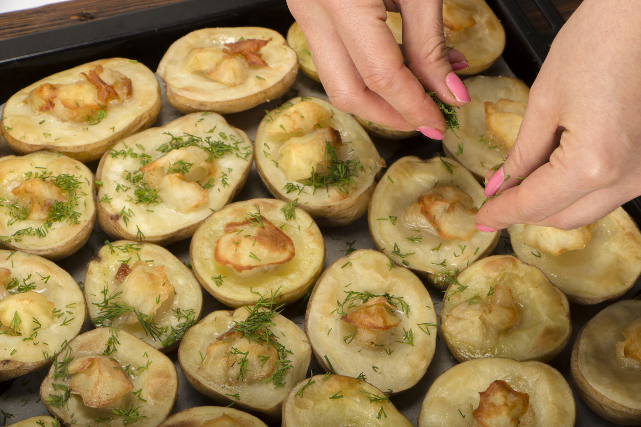 La recette du jour anti-déprime : les pommes boulangères .