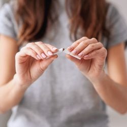 Résolutions 2021 : 5 solutions pour arrêter de fumer
