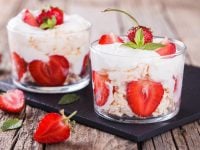 Trifles aux fraises et sureau