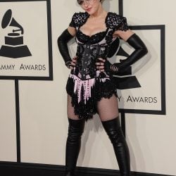 Grammy Awards 2015 : les tenues les plus glamour